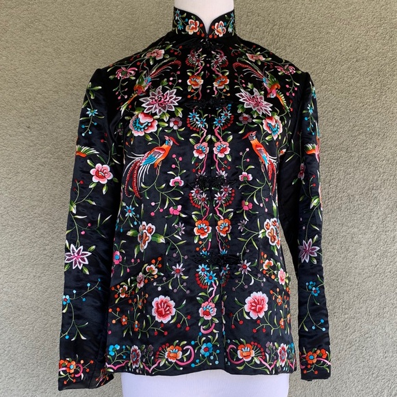 Exquisite Embroidered Asian Black Satin Jacket - Picture 4 of 8